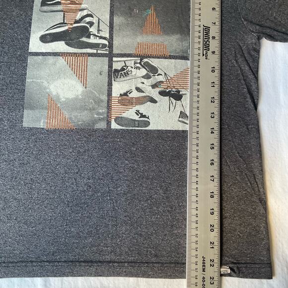 Vans Women’s Short Sleeve T-shirt size M, Gray - Picture 4 of 8